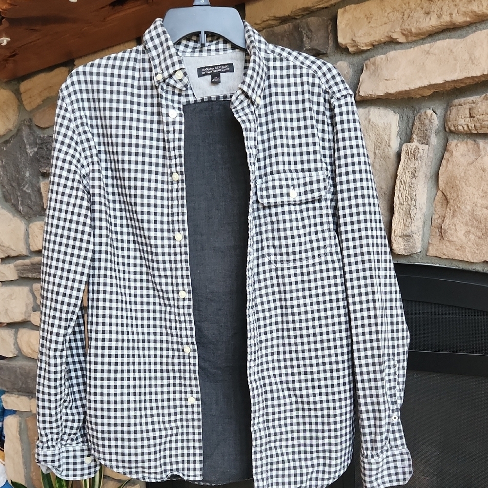 Men's Black and White Checkered Shirt